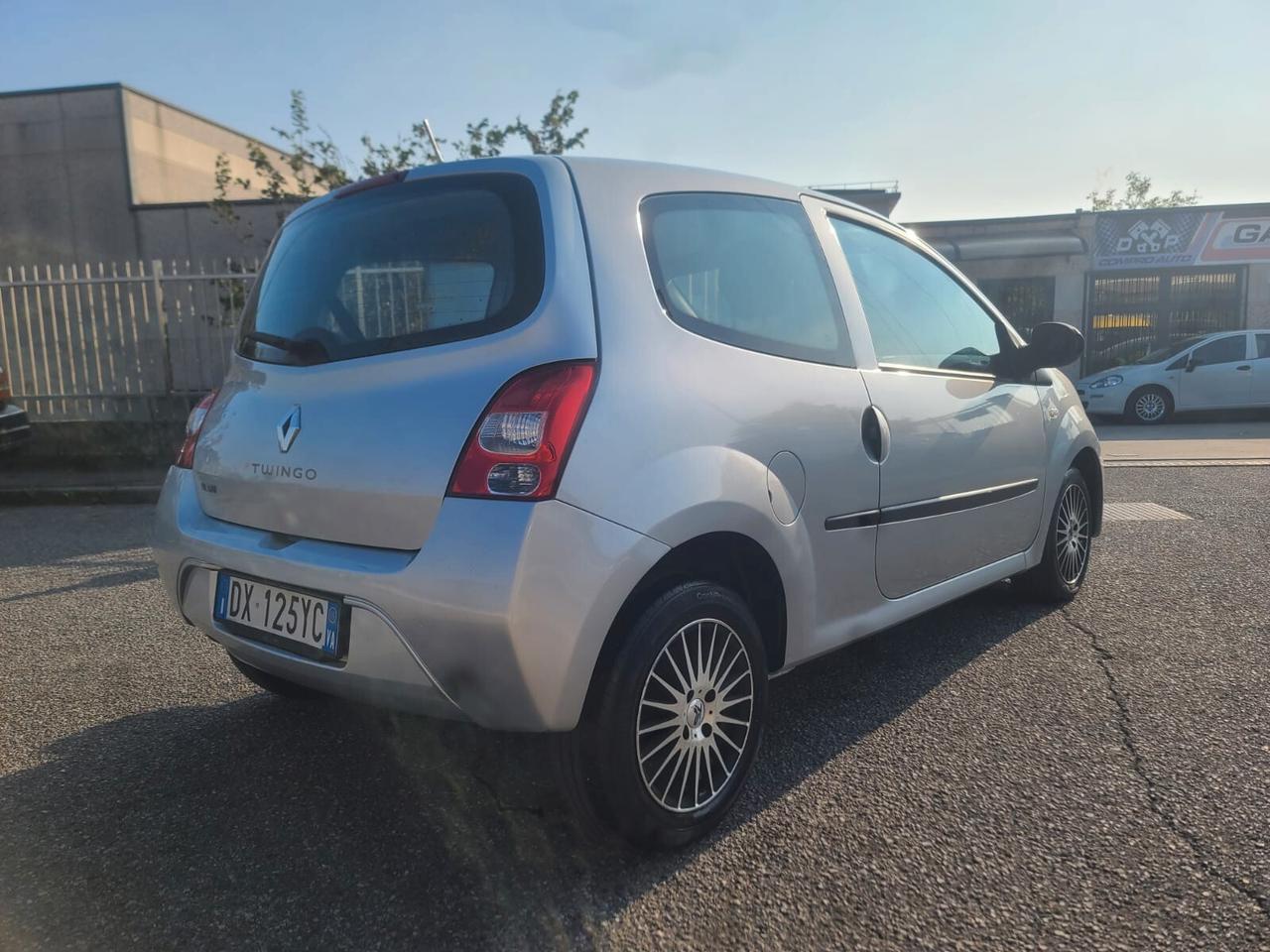 Renault Twingo 1.2 BENZ SOLO 40.000 KM