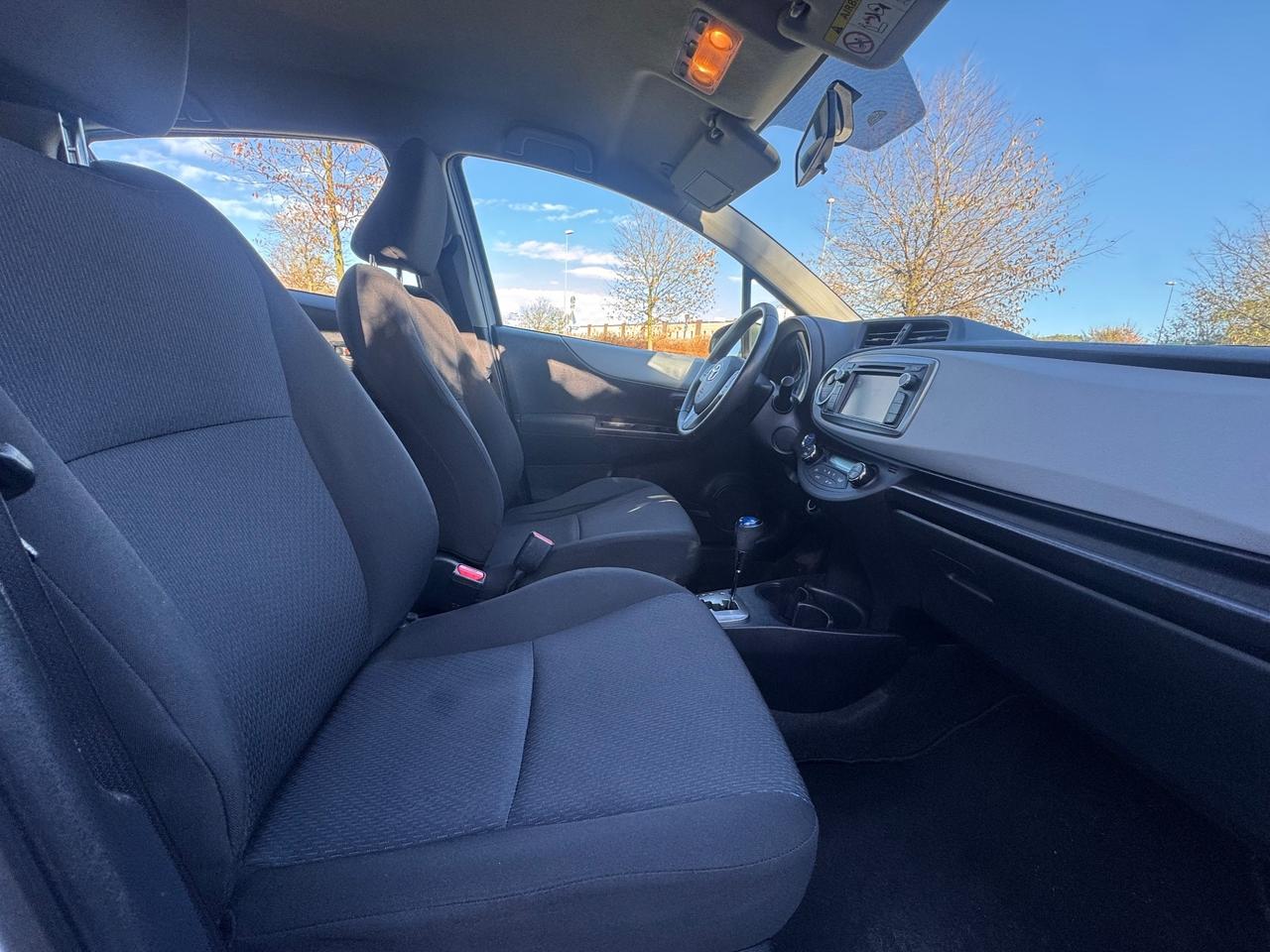 Toyota Yaris 1.5 Hybrid 5 porte Active