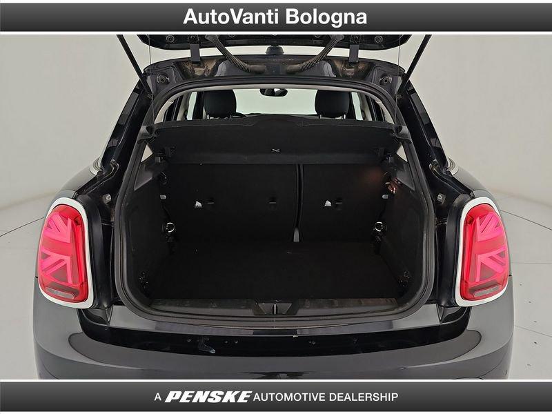 MINI Mini 5 porte Mini 5p 1.5 Cooper Essential auto