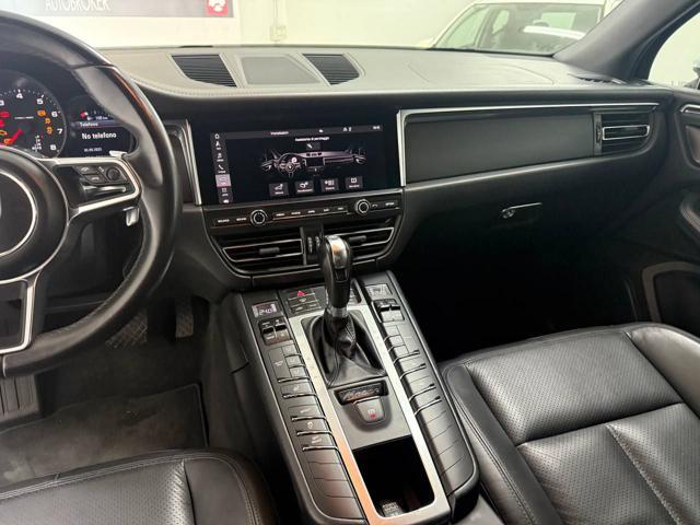 PORSCHE Macan 2.0