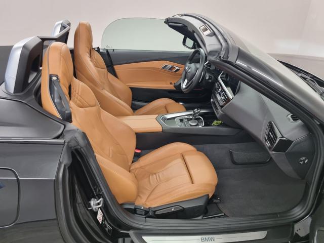 BMW Z4 sDrive20i Full Pelle