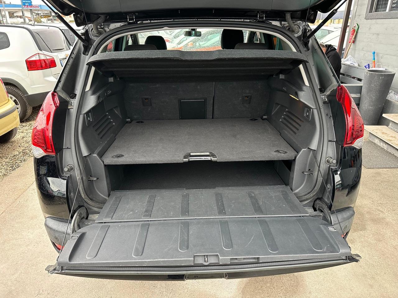 Peugeot 3008 BlueHDi 120 EAT6 S&S Allure