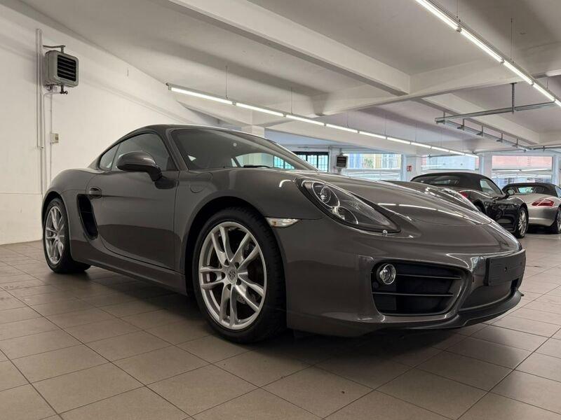 Porsche Cayman 2.7