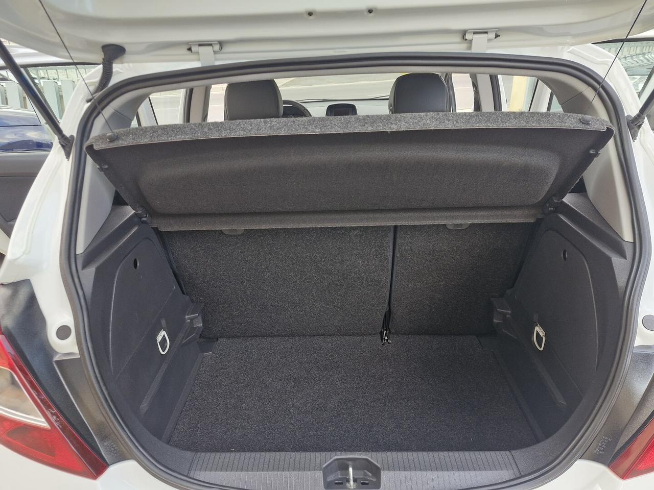 OPEL CORSA 1.2 BENZINA 5 PORTE SPORT ANNO 2014