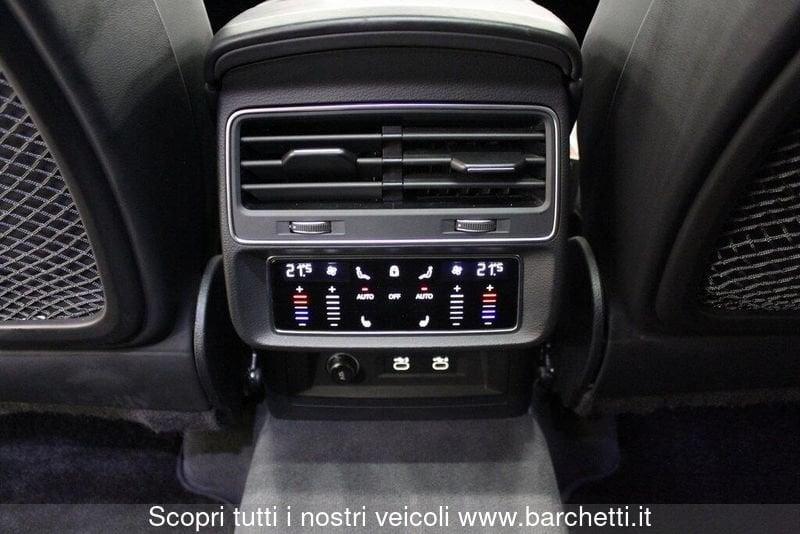 Audi Q8 RS 8 4.0 mhev quattro tiptronic