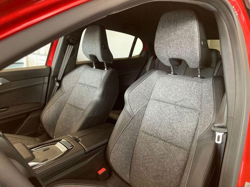 Renault Rafale Techno full hybrid E-Tech 200 rif.GZ184