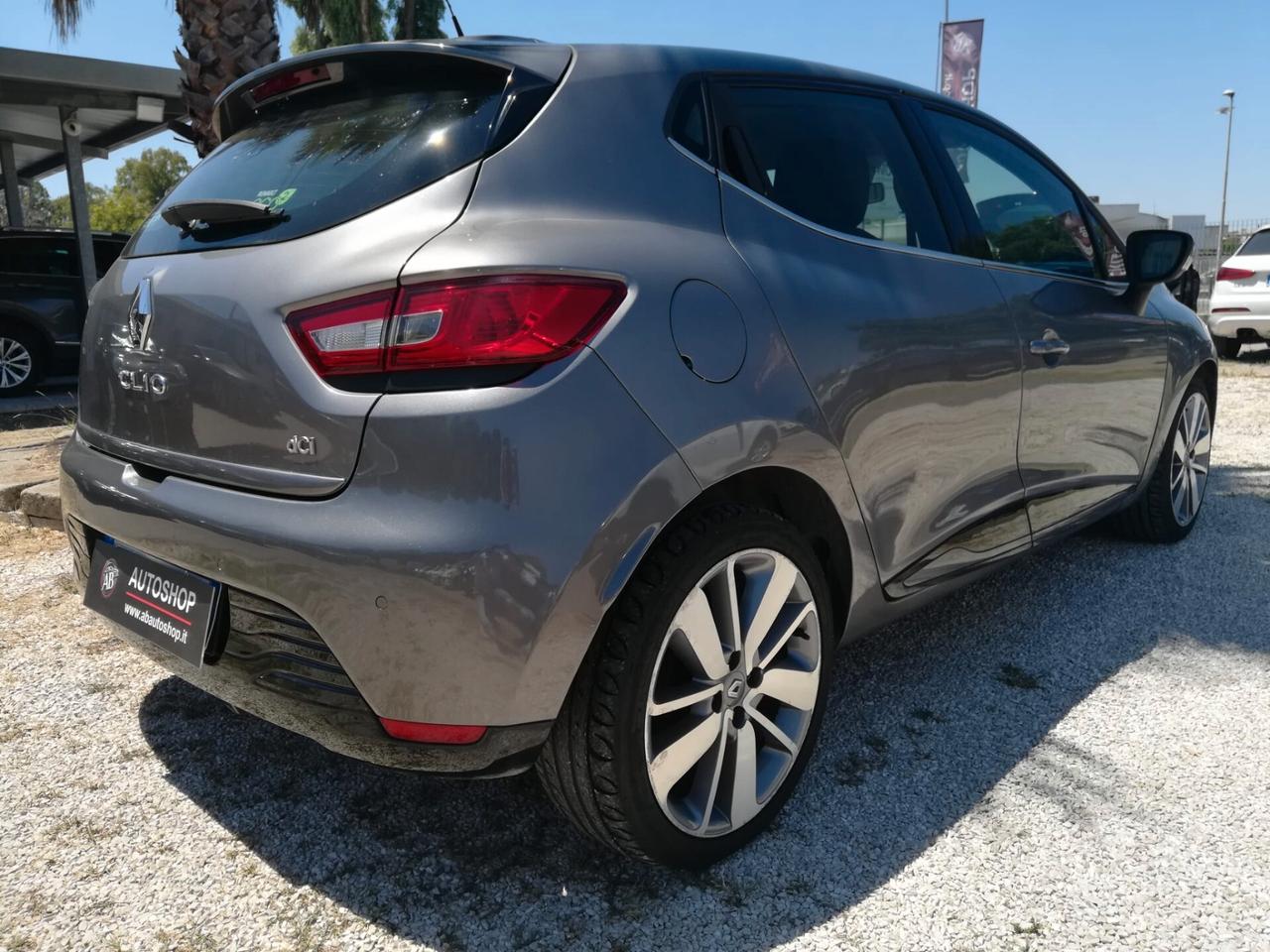 RENAULT - Clio - 1.5 dCi 8V 75 CV 5p. Costume Nat. - NEOPATENTATI - FINANZIABILE - PERMUTE