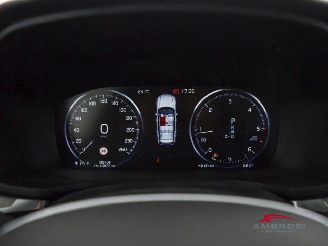 VOLVO V60 Cross Country D4 AWD Geartronic Pro