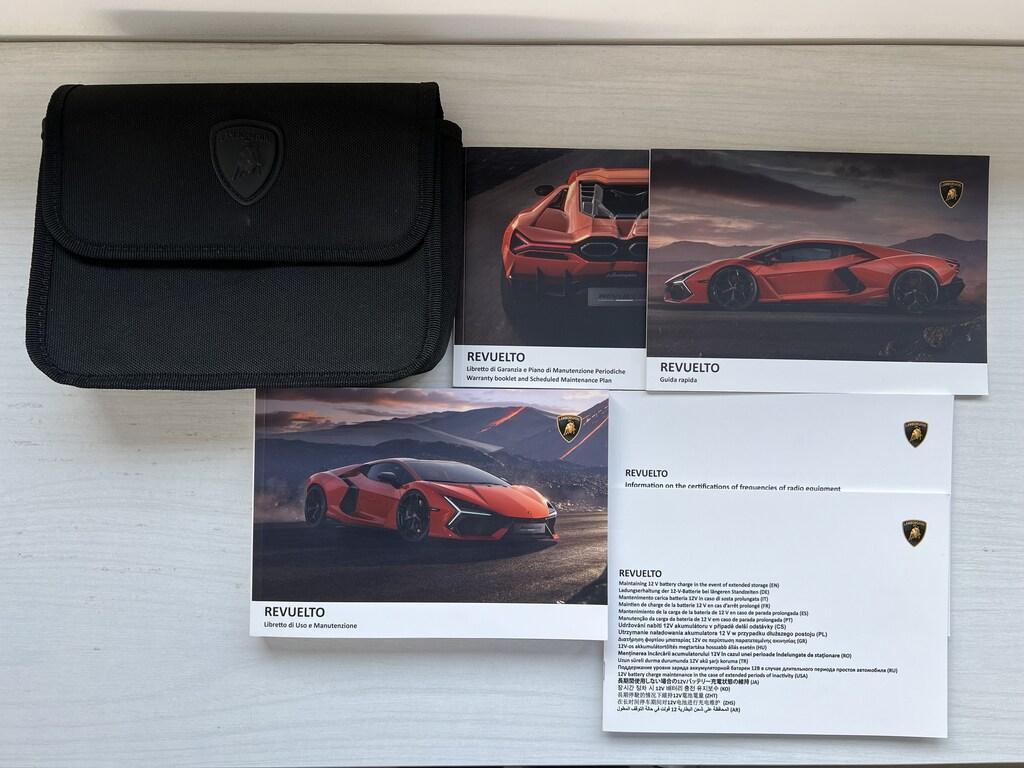 Lamborghini Revuelto 6.5 V12 HPEV AMT