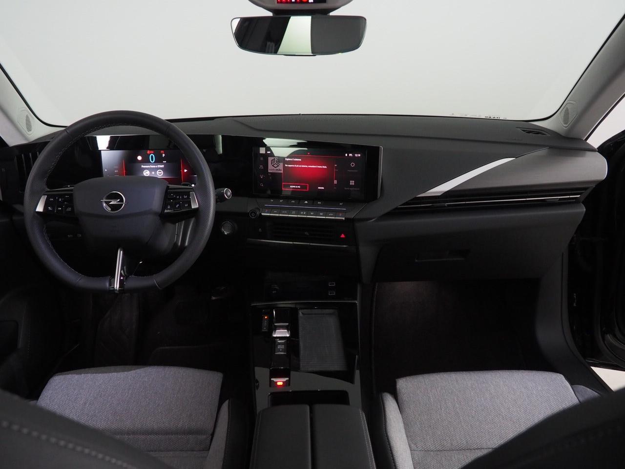OPEL Astra 5P Business Elegance 1.6 Hybrid 180cv AT8 S&