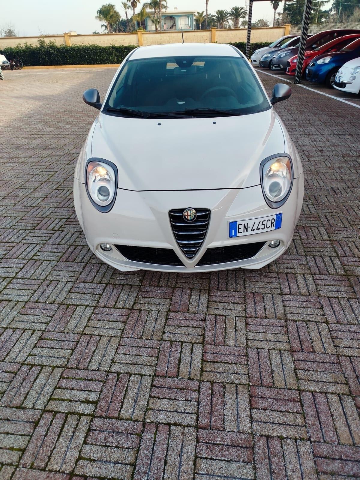 Alfa Romeo MiTo 1.3 JTDm-2 95 CV S&S Distinctive