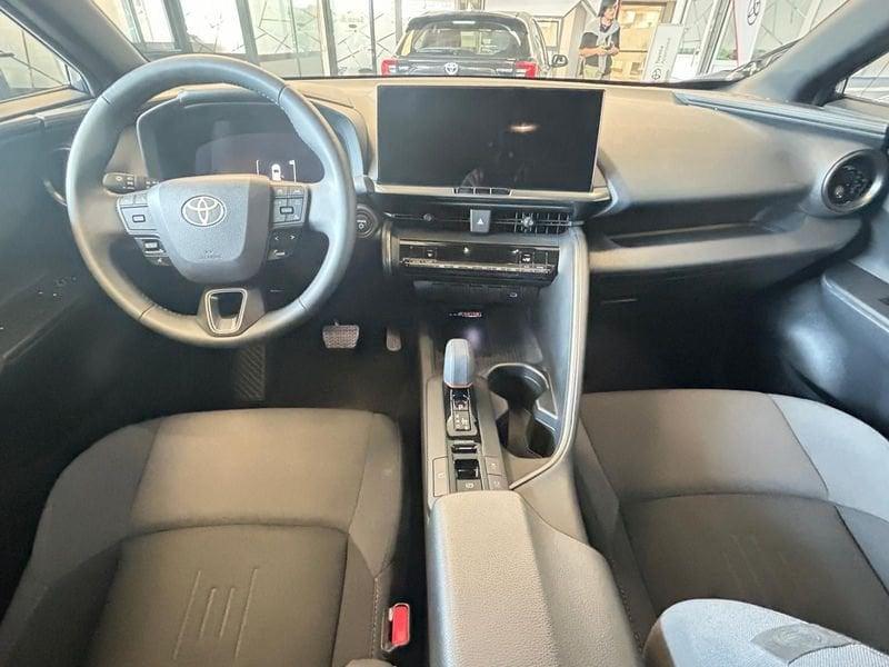 Toyota C-HR 2.0 HV E-CVT Trend
