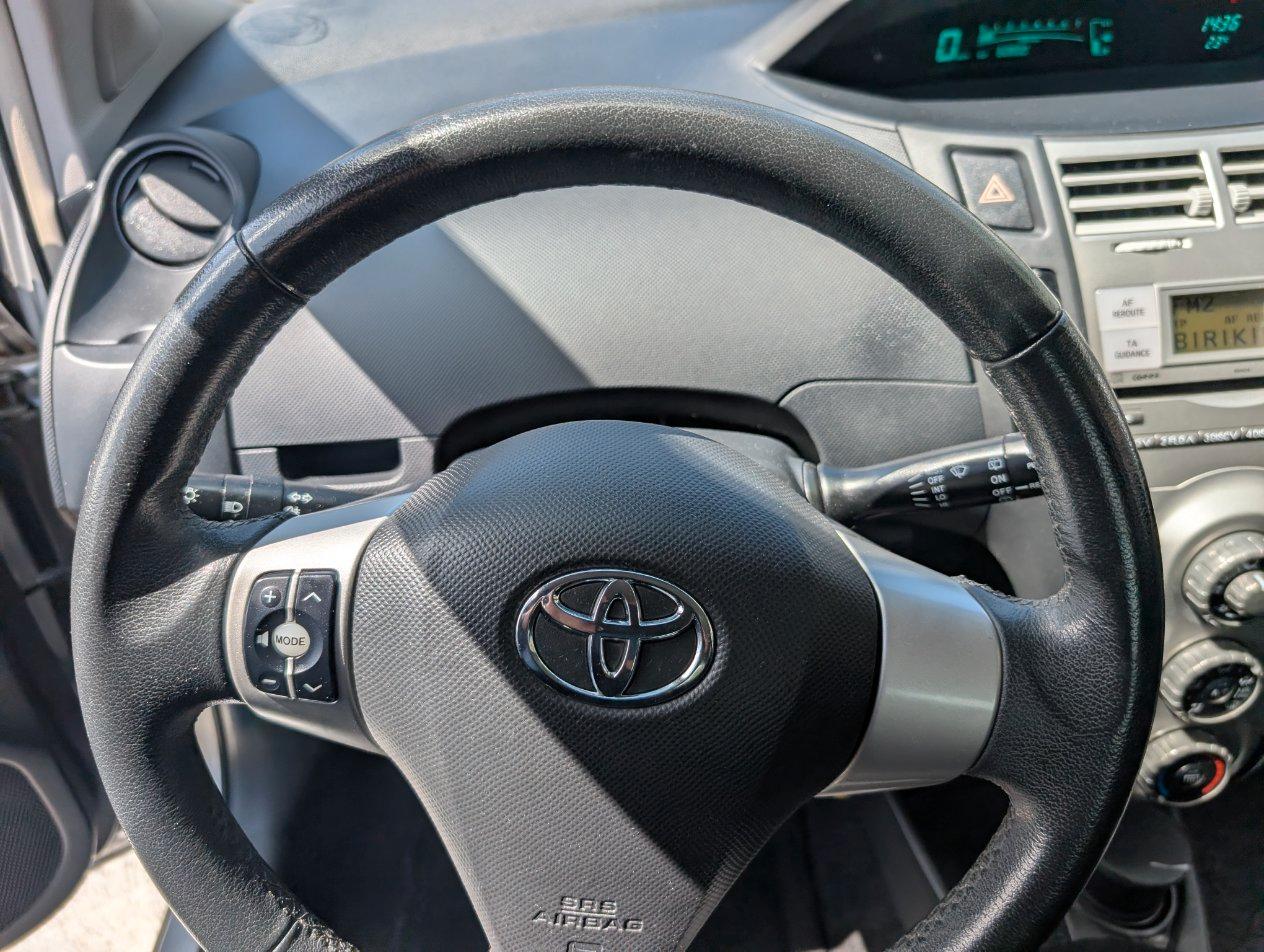 Toyota Yaris 5 Porte Yaris 5p 1.0 Sol