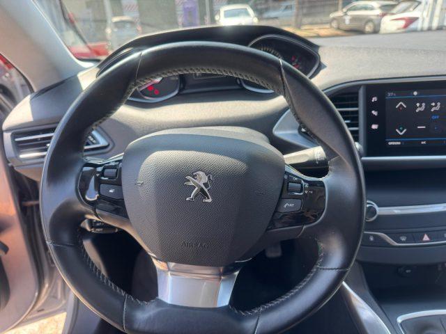 PEUGEOT 308 PureTech Turbo 130 S&S Allure