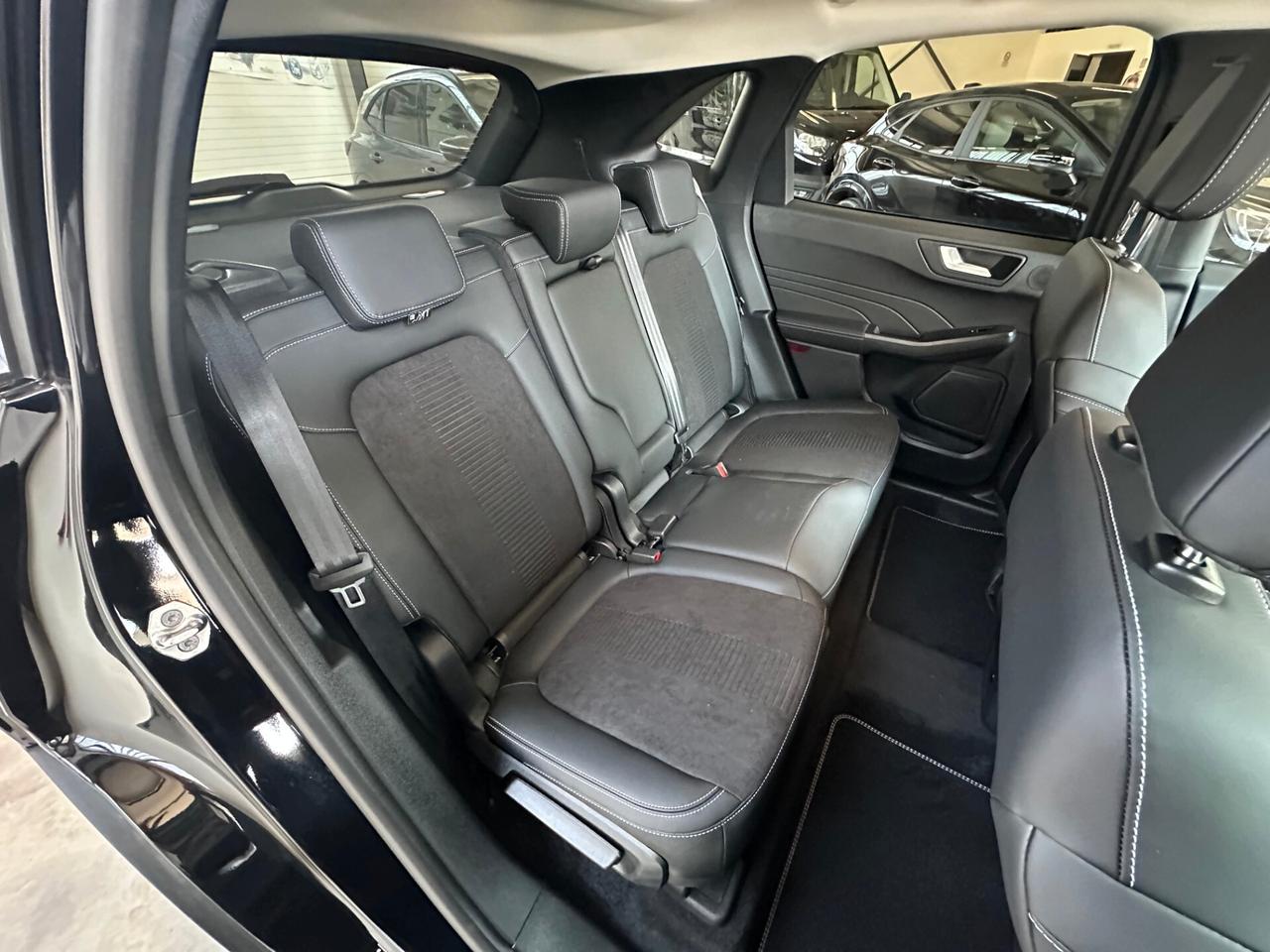 Ford Kuga 2.5 180CV FULL HYBRID 2WD ACTIVE X