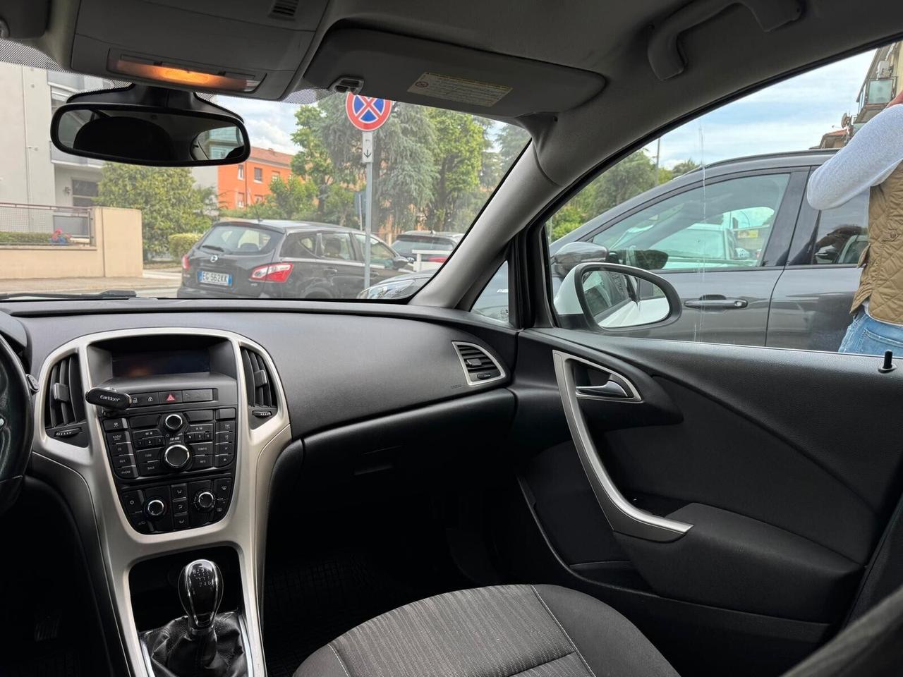OPEL ASTRA 1.7 CDTI 110cv 5p COSMO NEOPATENT