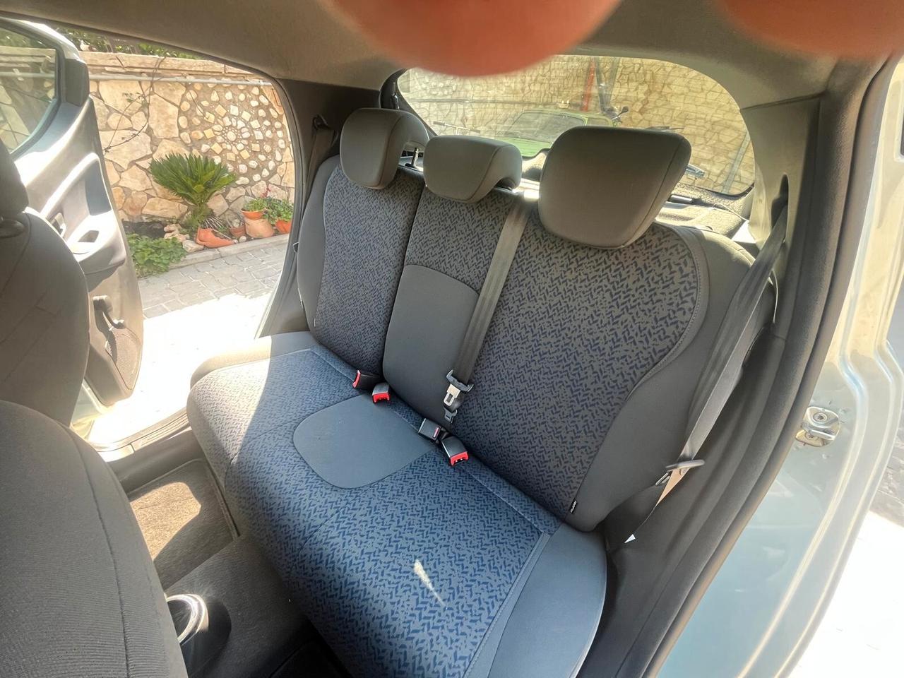 Lancia Ypsilon 1.0 FireFly 5 porte S&S Hybrid Platino