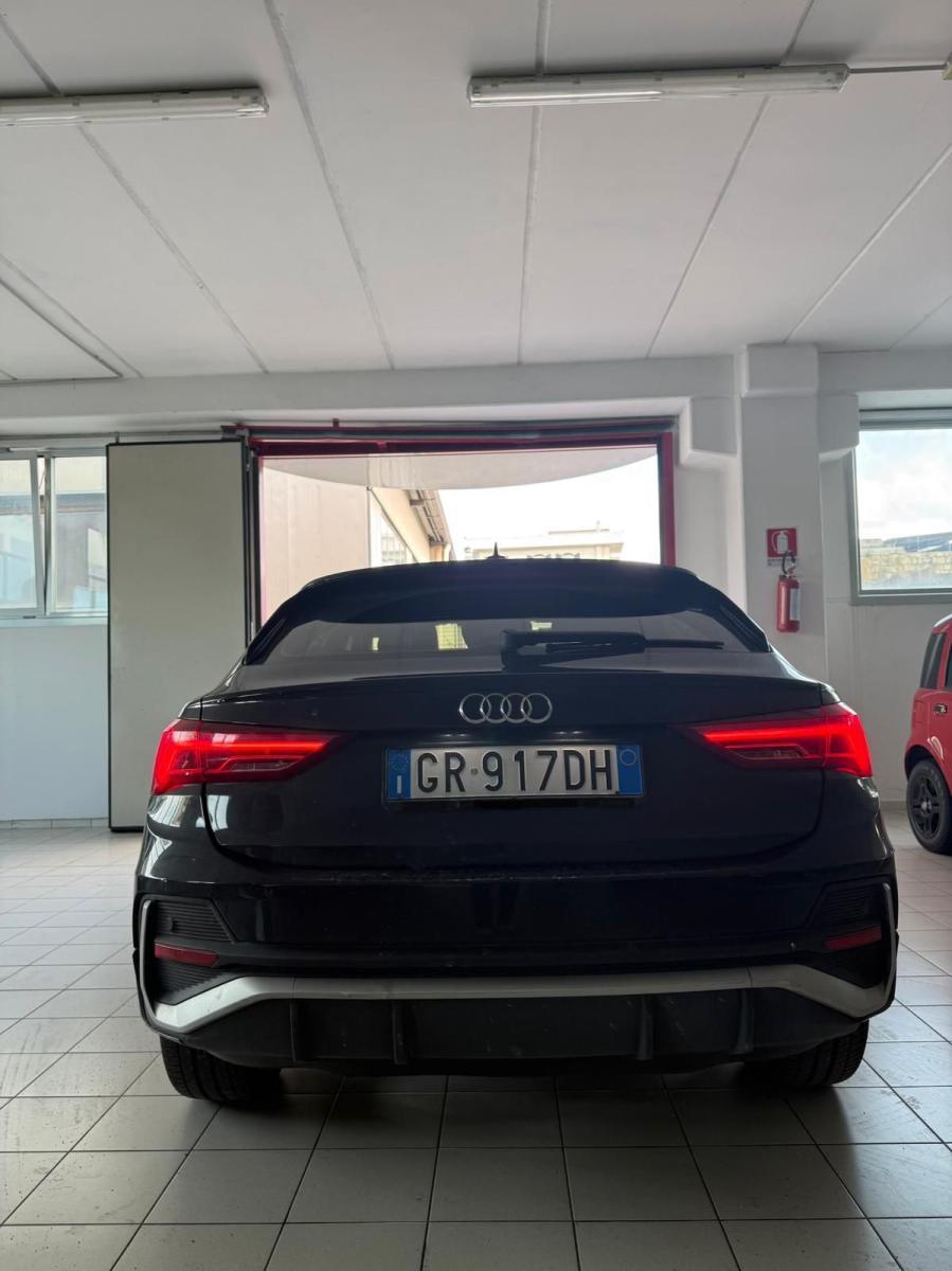 AUDI - Q3 Sportback - Q3 SPB 35 TDI S tronic S line edition