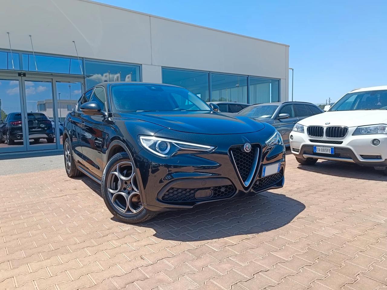 Alfa Romeo Stelvio 2.2 Turbodiesel 160 CV AT8 RWD Sport-Tech