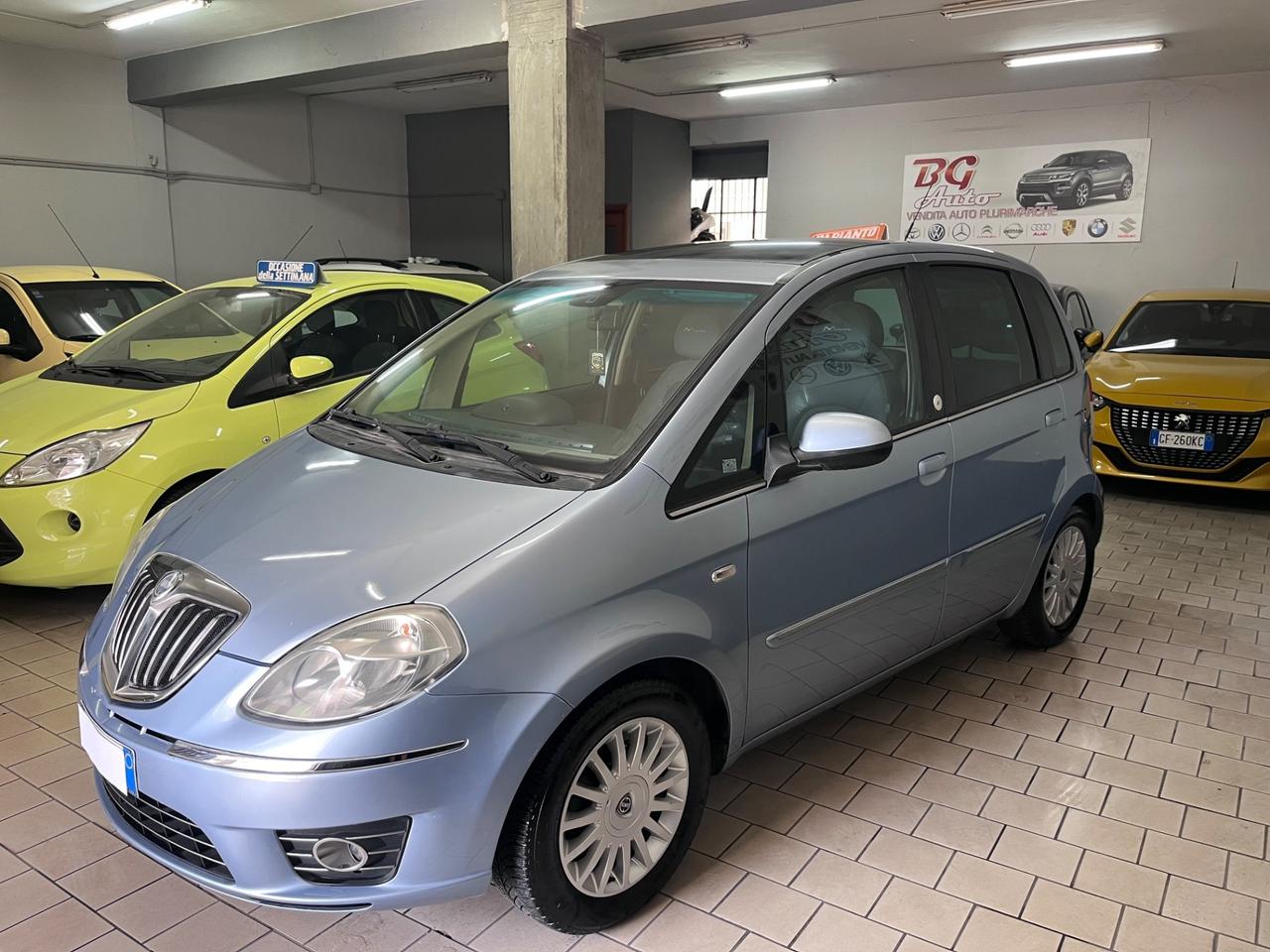 Lancia MUSA gpl platino 82000 km 2010