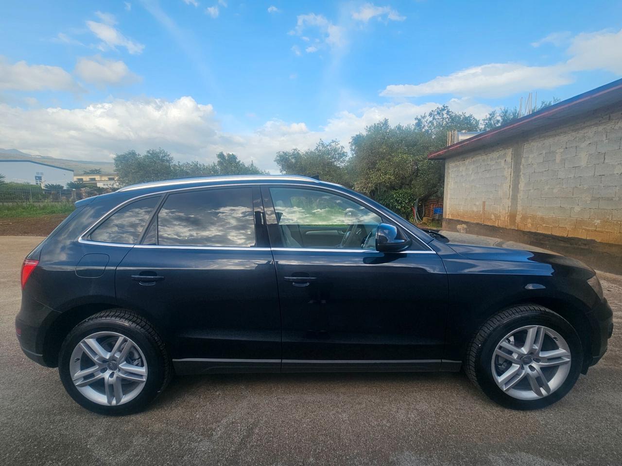 Audi Q5 2.0 TDI 170 CV quattro