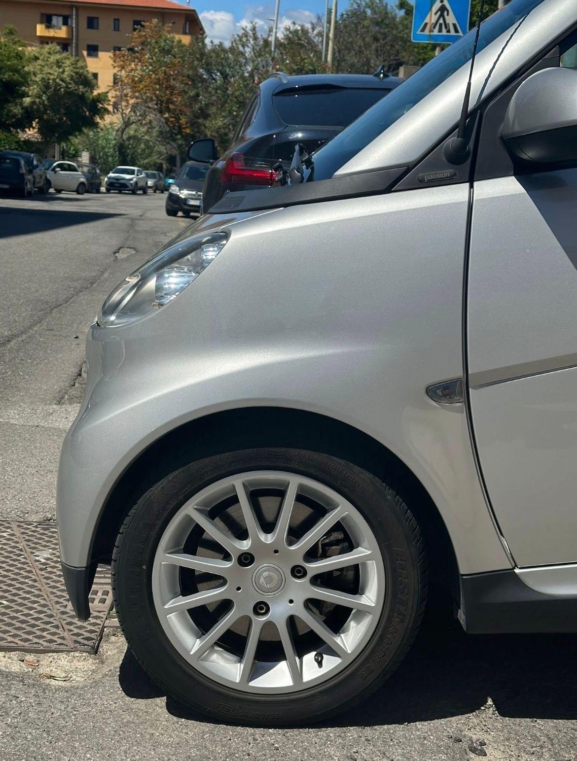 Smart ForTwo 1000 62 kW coupé passion