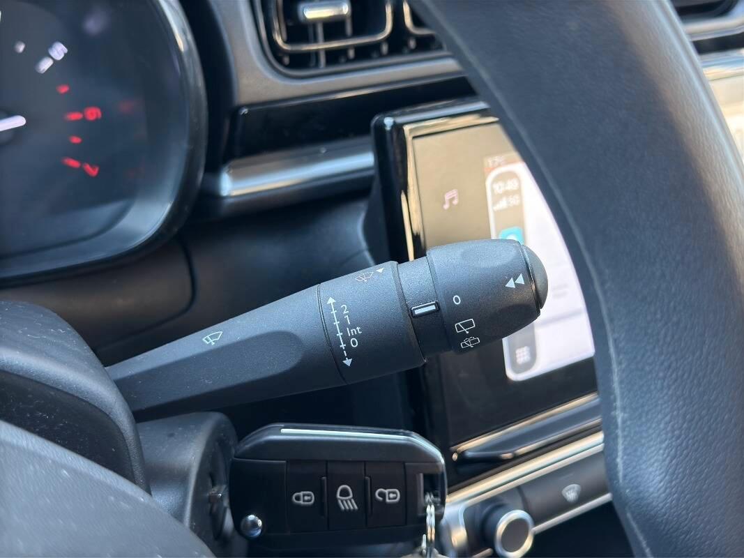 Citroen C3 1.2 puretech Feel Pack s&s 83cv con CarPlay