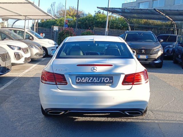 MERCEDES-BENZ E 220 d Coupé Sport Automatica