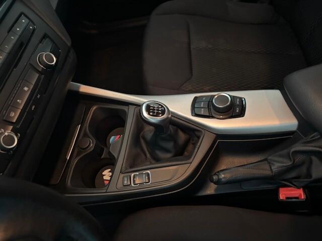 Bmw 114 114i 5p. Sport
