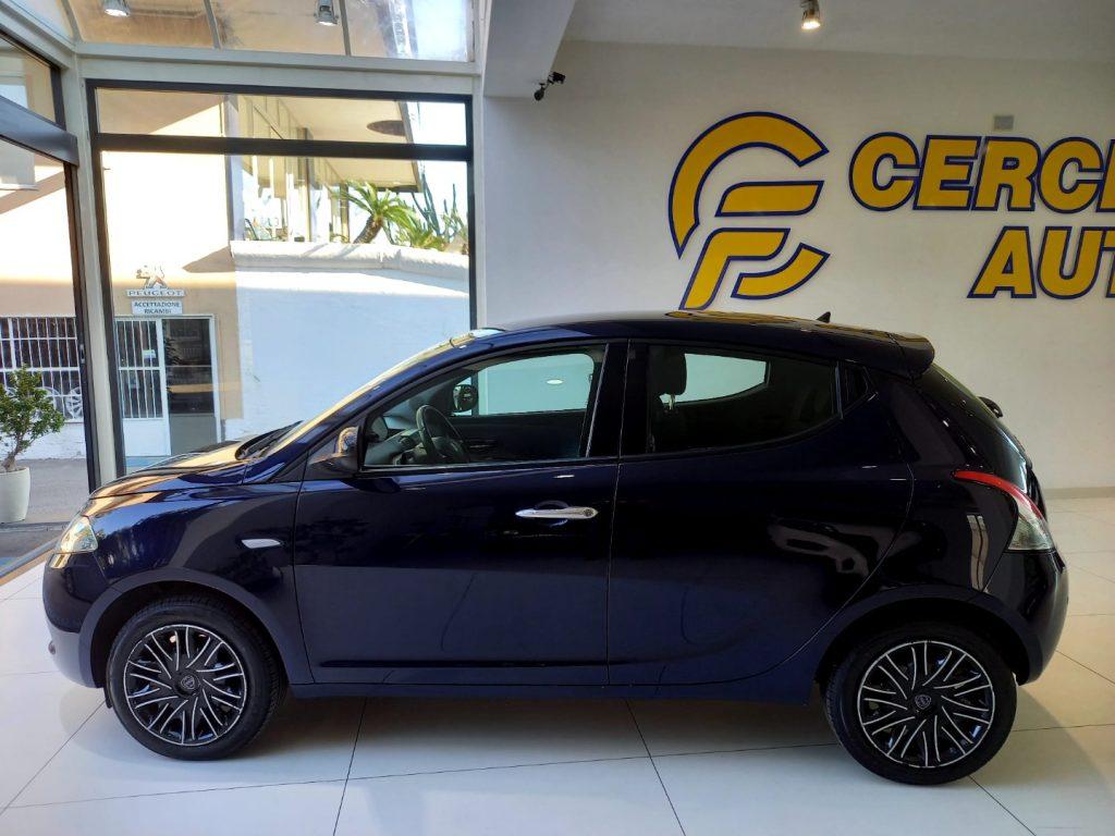 Lancia Ypsilon 1.2 69 CV 5 porte Gold tua da €129