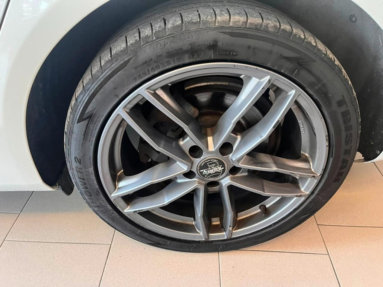 Audi A4 Avant 2.0 TDI 177CV Ambiente
