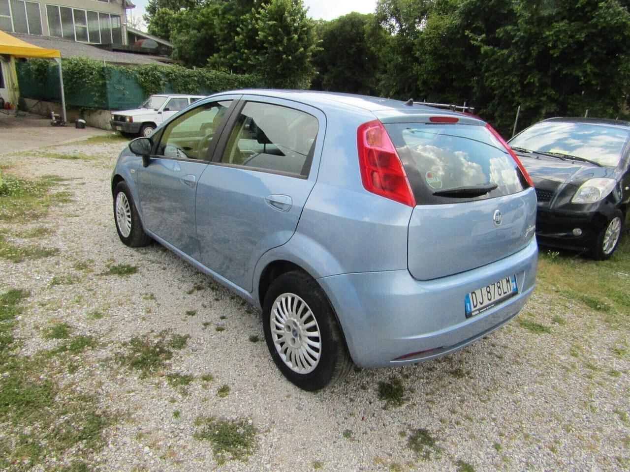 Fiat Grande Punto Grande Punto 1.4 Starjet 16V 5 pochissimi km