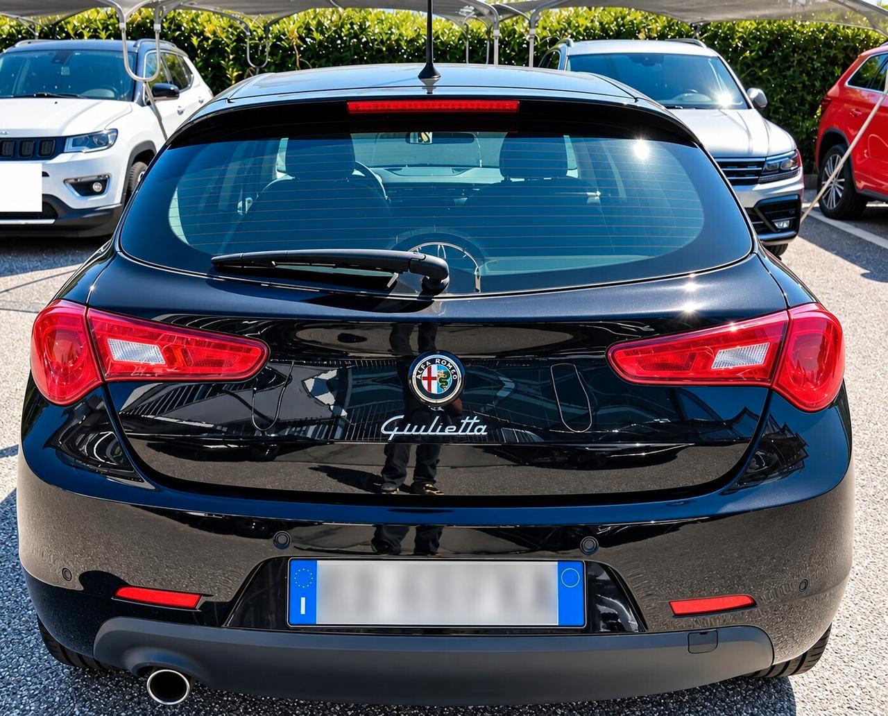 Alfa Romeo Giulietta 1.6 JTDm-2 105 CV Exclusive