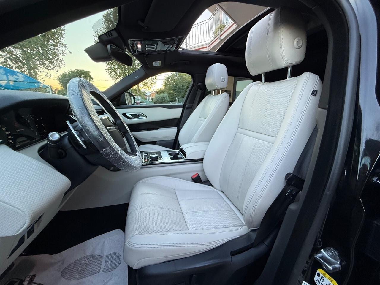 Land Rover Range Velar 2.0D I4 240 CV R-Dynamic S