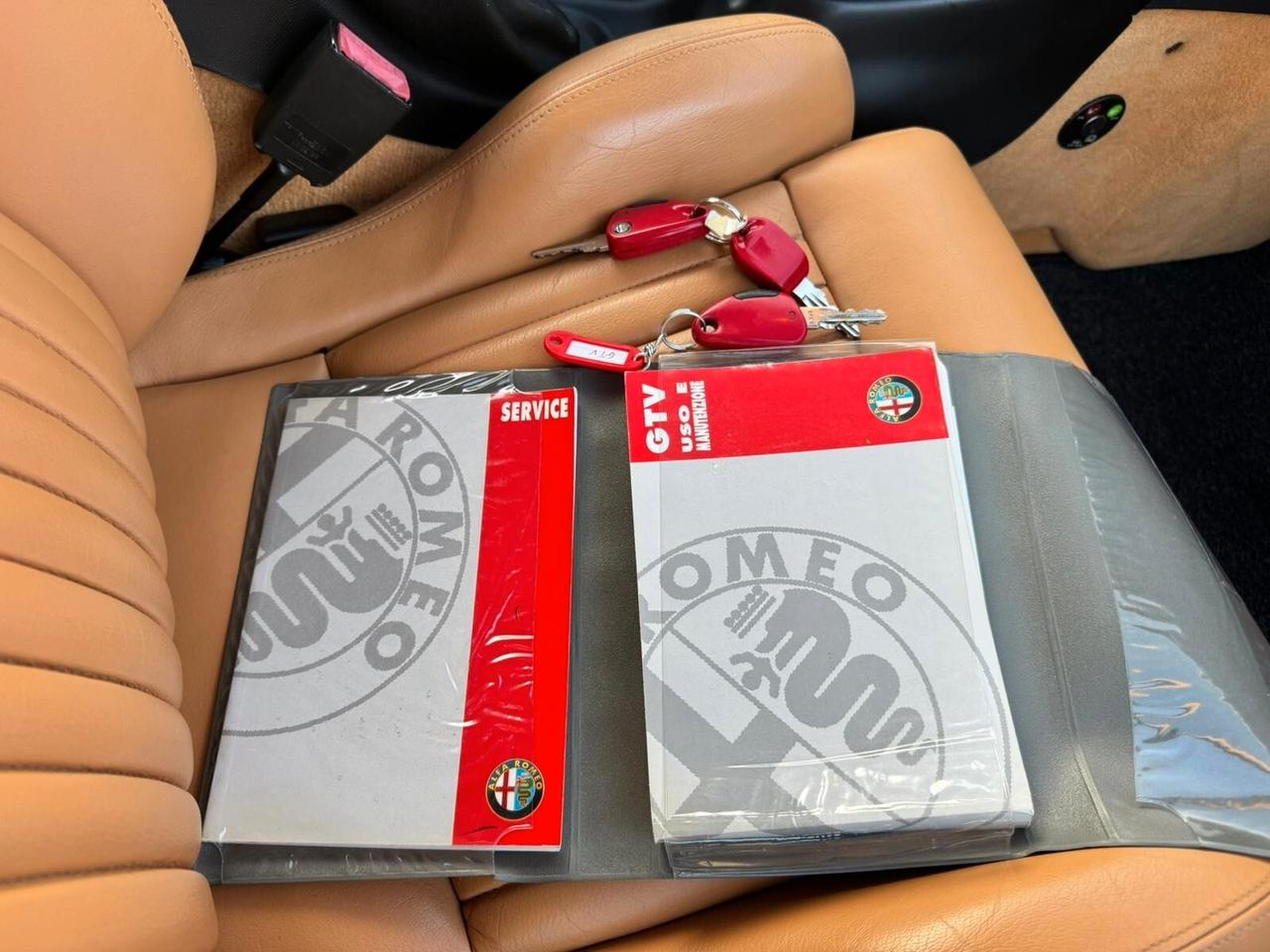 Alfa Romeo GTV 2.0 Twin Spark (916)