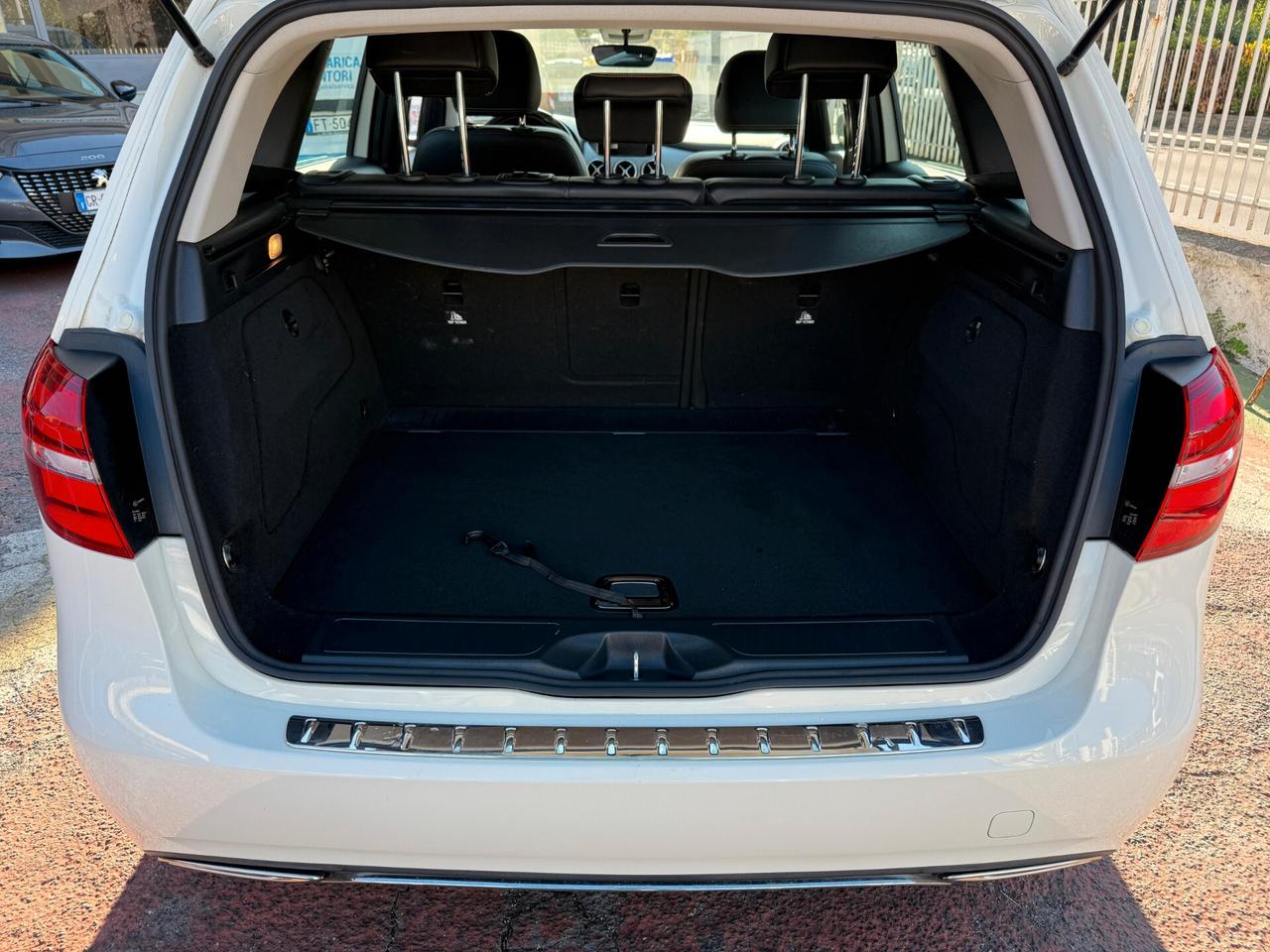 Mercedes-benz B 180 d *AUTOMATICA*