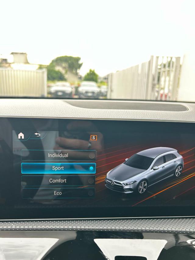 MERCEDES-BENZ A 180 d Sport NEO PATENTATO