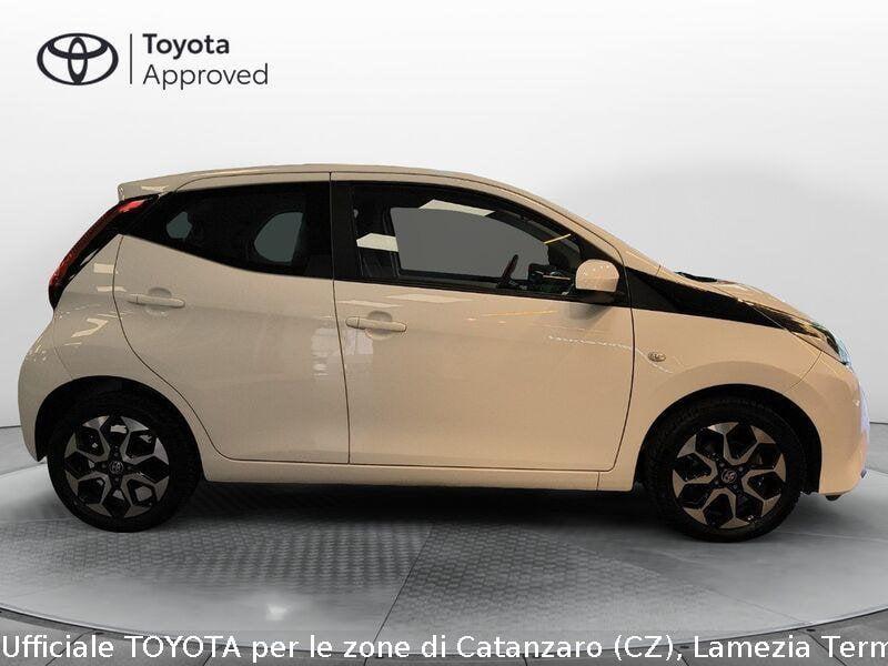 Toyota Aygo Aygo Connect 1.0 VVT-i 72 CV 5 porte x-play MMT