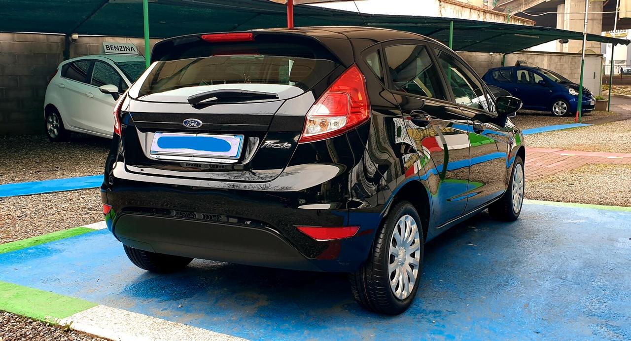 FORD FIESTA 1.4 BENZINA G.P.L DI CASA..ANNO 2017 EURO 6