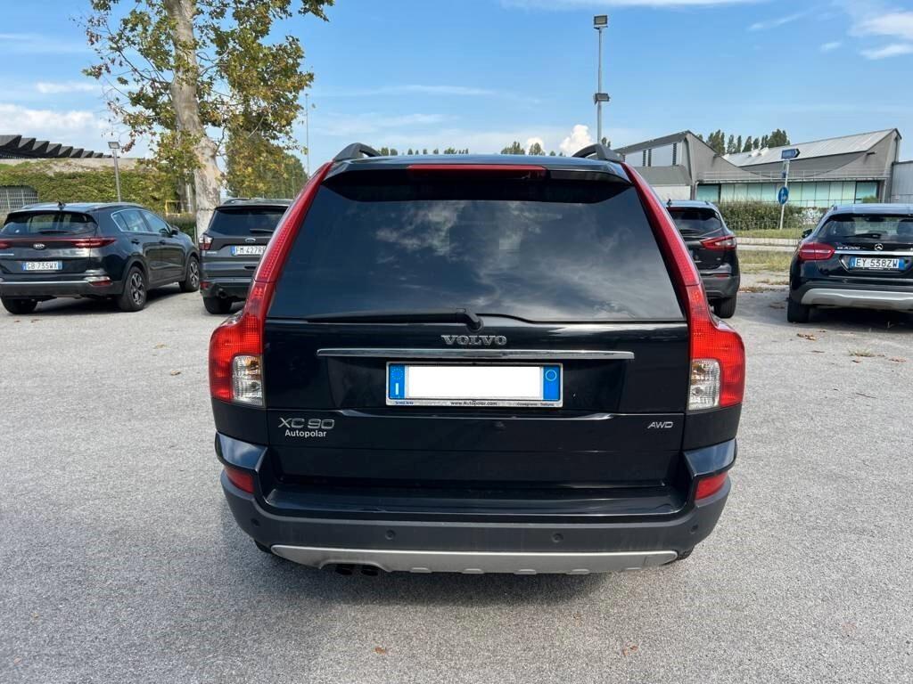 Volvo XC 90 XC90 2.4 D5 185 CV aut. AWD Executive