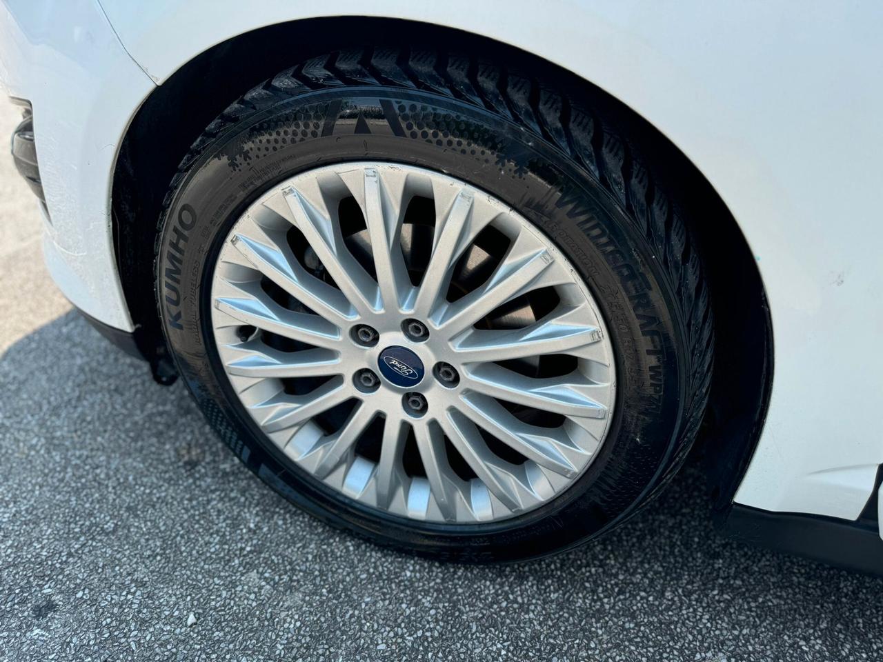 Ford C-Max 2.0 TDCi 163CV Titanium Neopatentati *cambio nuovo*