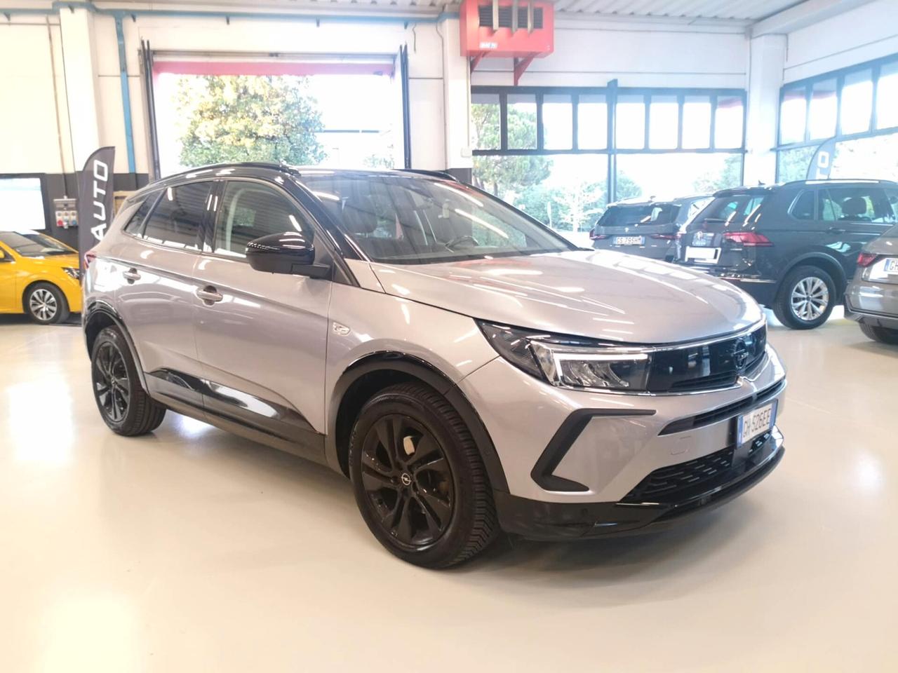 Opel Grandland 1.5 diesel Ecotec aut. GS Line ***TELECAMERA***NAVI***LED***