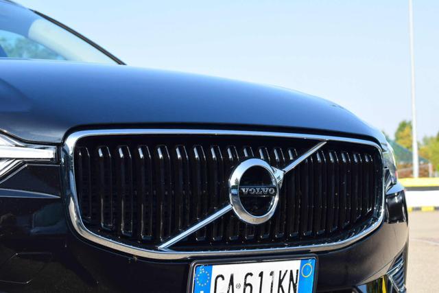 VOLVO XC60 T8 Twin Engine AWD Geartronic Business Plus