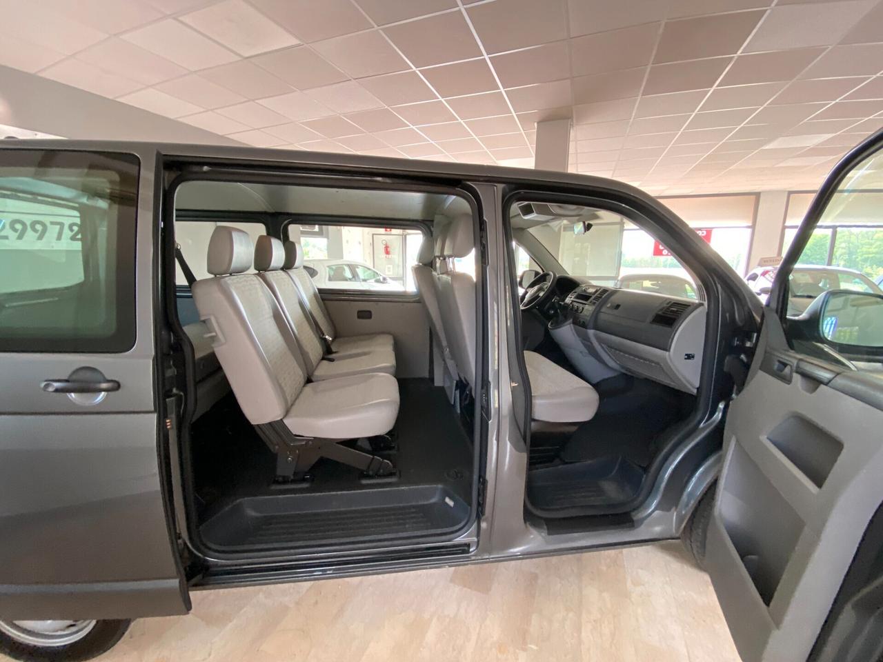 Volkswagen Transporter 2.0 TDI 102CV Kombi 9 POSTI EURO 5A