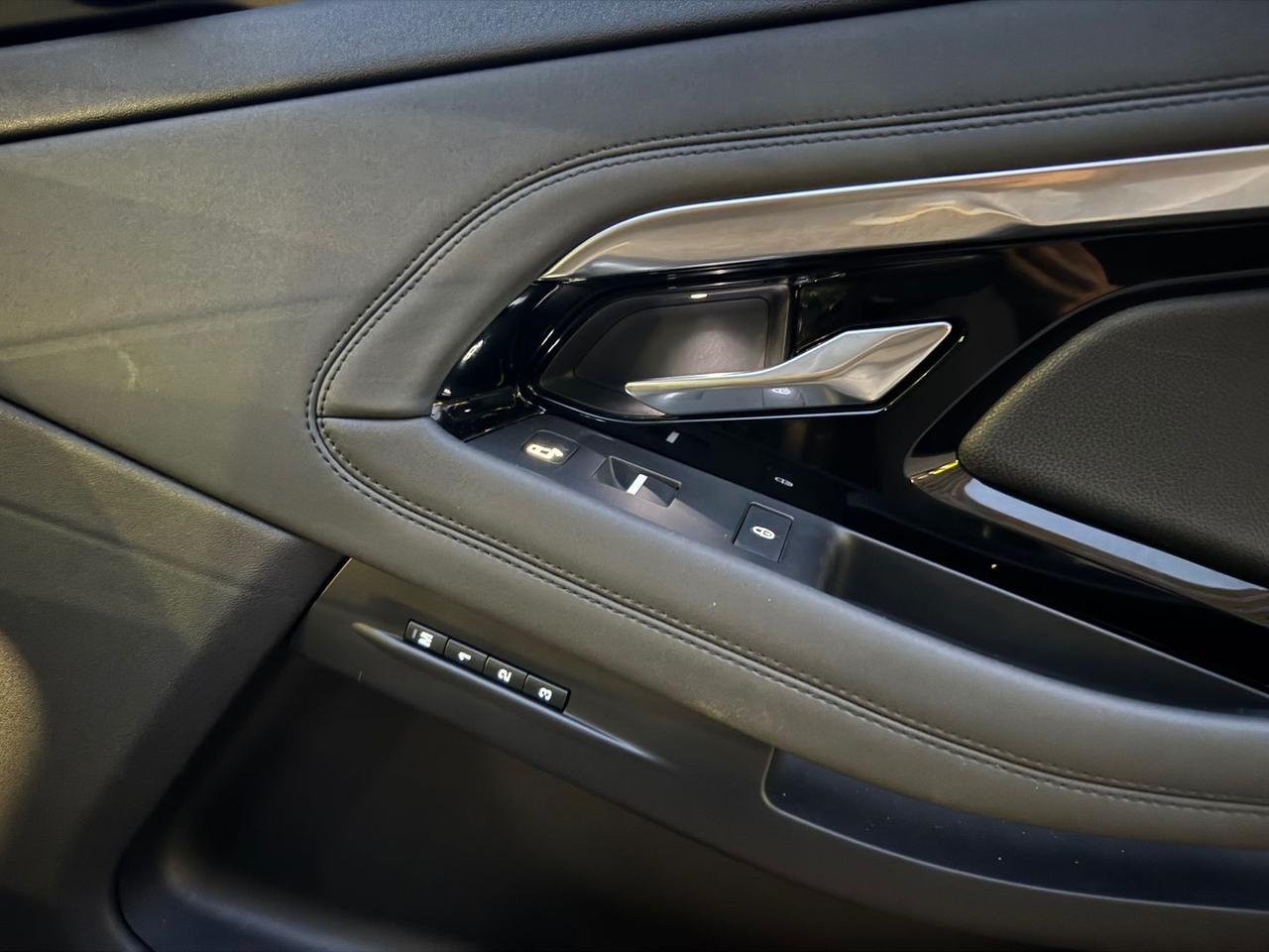 Land Rover Range Rover Evoque R-Dynamic D 18 #7977