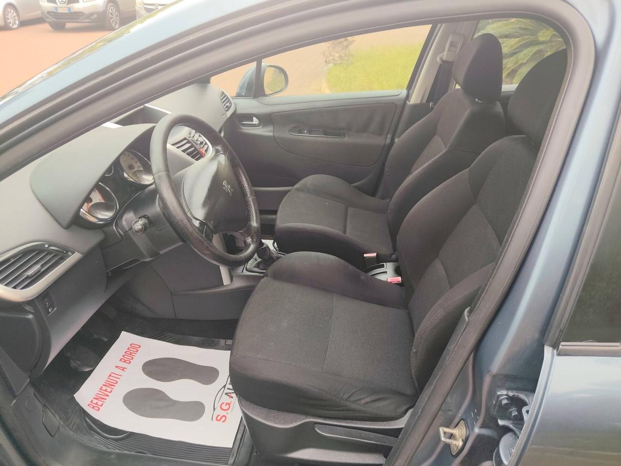 Peugeot 207 1.6 HDi 90CV 5p. XS