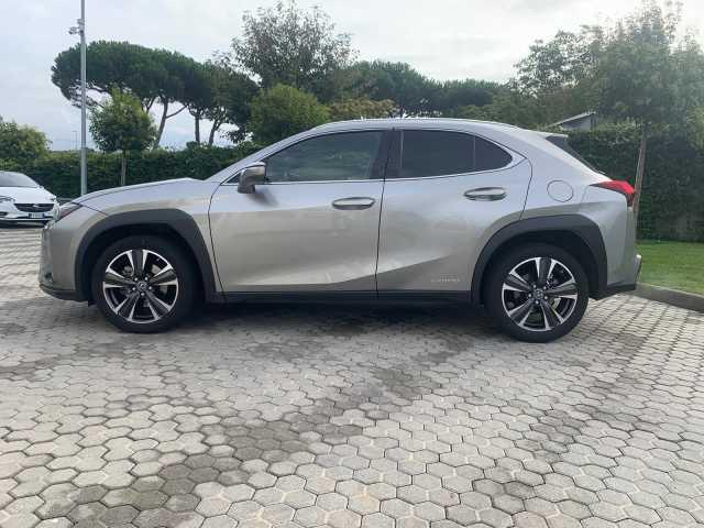 Lexus UX Hybrid Premium