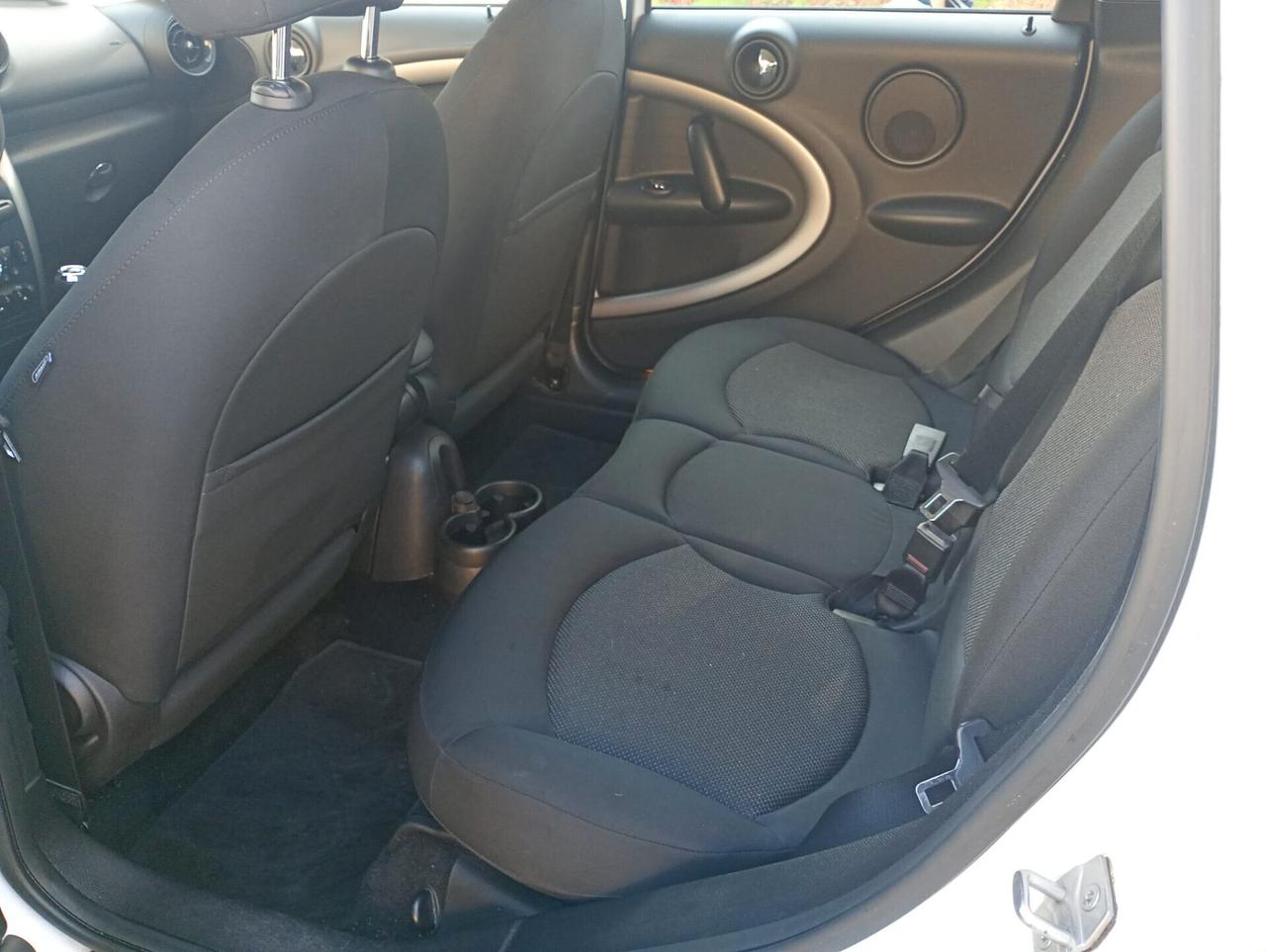 MINI COUNTRYMAN 1.6 DIESEL INTROVABILE CON 37.000 KM