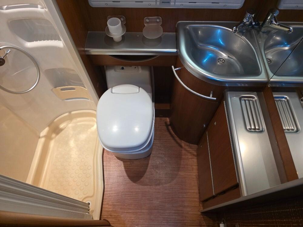 CAMPER MCLOUIS TANDY 640