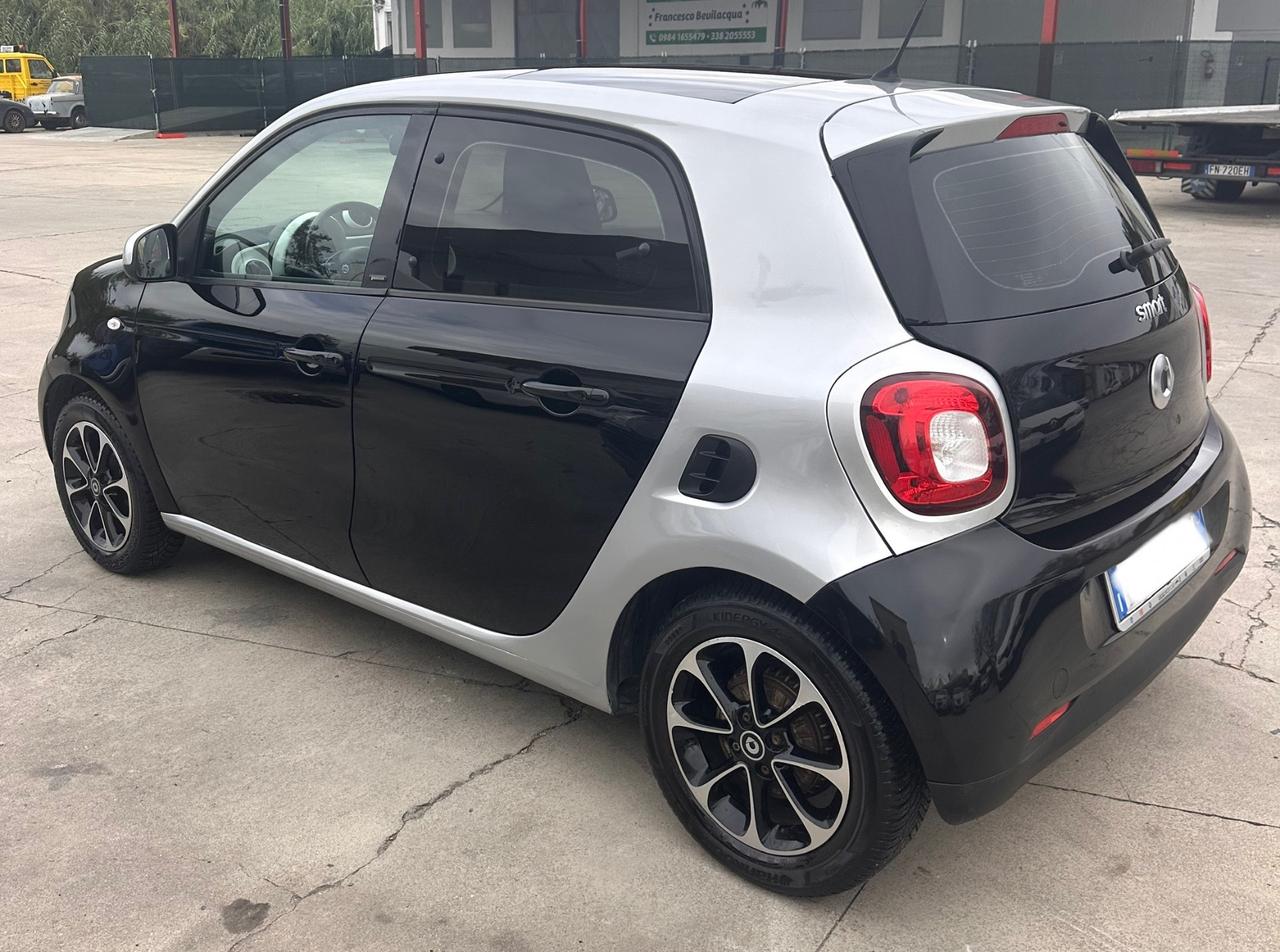 Smart ForFour 1.0 Benz 71cv Passion BLOCKSHAFT